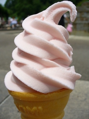soft-ice-cream-cone-617724_300x400 copy 3